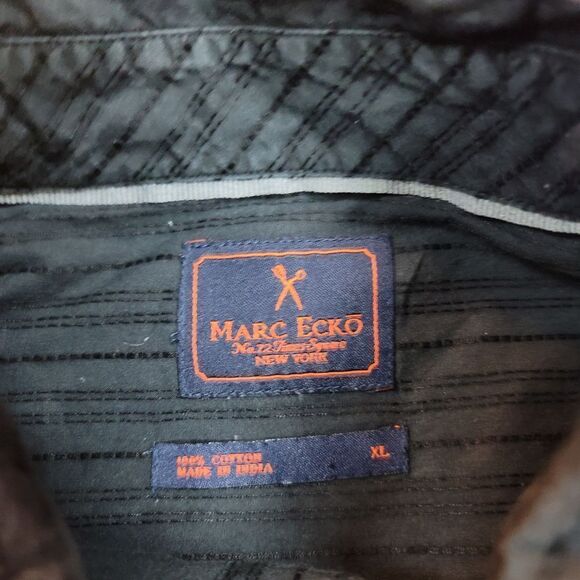 Y2k Marc Ecko no. 72 Times Square New York button - black pinstripe long sleeve - Picture 5 of 11